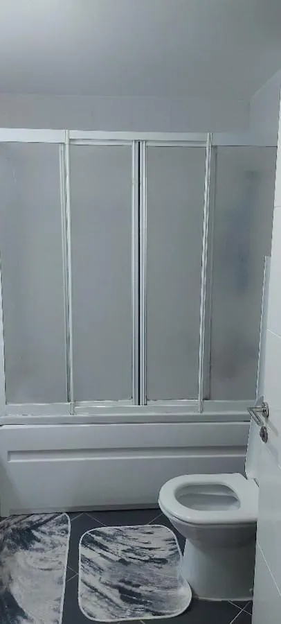 beylikdüzü huzurlu aile yaşam sitesi ful donanımlı ev Daire İstanbul 0*,