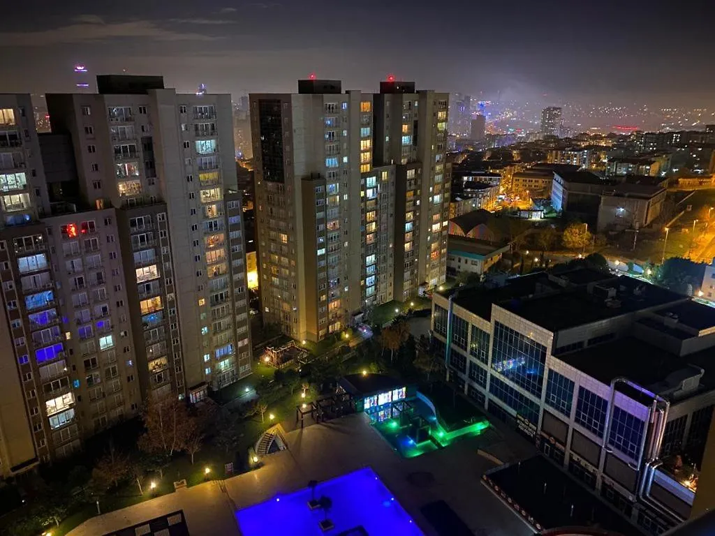 beylikdüzü huzurlu aile yaşam sitesi ful donanımlı ev Daire İstanbul