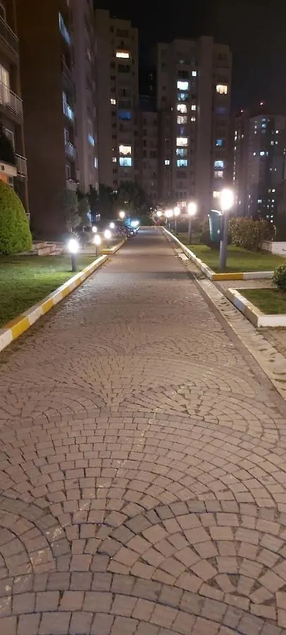 Beylikduzu Huzurlu Aile Yasam Sitesi Ful Donanimli Ev Apartment Istanbul