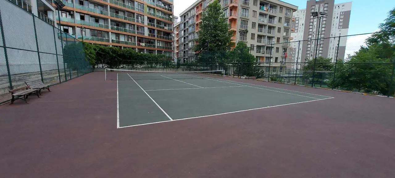 Beylikduzu Huzurlu Aile Yasam Sitesi Ful Donanimli Ev Apartment Istanbul