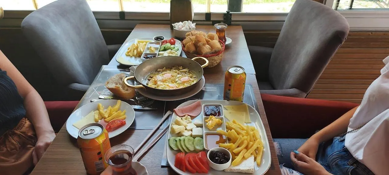 Beylikduzu Huzurlu Aile Yasam Sitesi Ful Donanimli Ev Apartment Istanbul