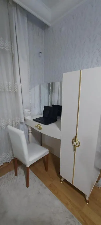 Beylikduzu Huzurlu Aile Yasam Sitesi Ful Donanimli Ev Apartment Istanbul