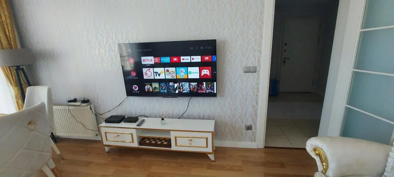 Beylikduzu Huzurlu Aile Yasam Sitesi Ful Donanimli Ev Apartment Istanbul